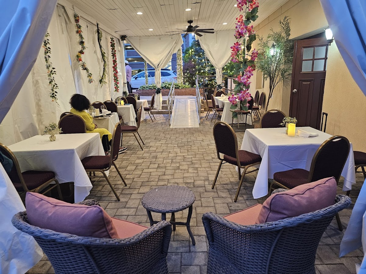 Mirelle's Restaurant